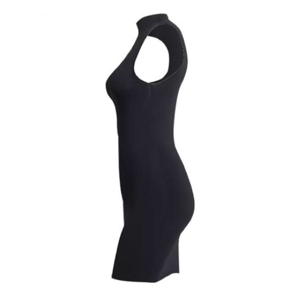 Shaped Dress - Picture 3 of 4